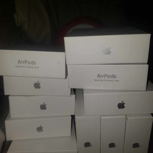 Apple Airpods with magsafe charging case (3rd Gen.)